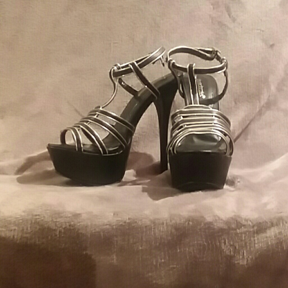 Black and Silver Heels by Shoedazzle